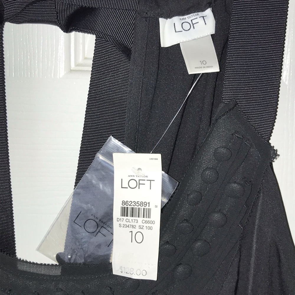 LOFT SLEEVELESS LITTLE BLACK DRESS - Picture 7 of 8